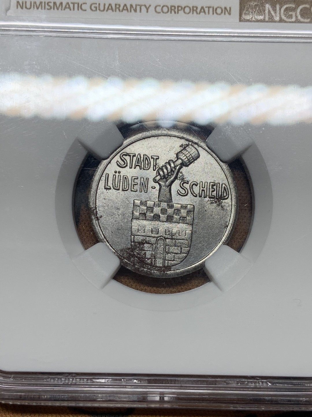 《竞宝斋》微拍-第32场-周日（全场顺丰包邮） NGC-UNC 德国 1918年 10P 掷弹兵