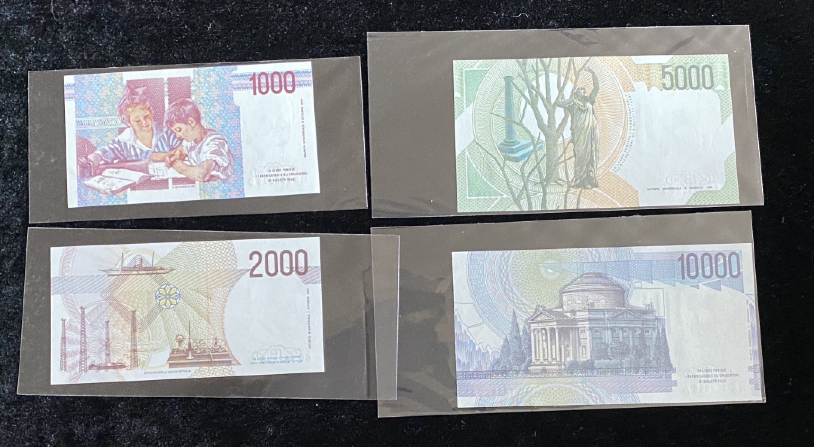 得物拍卖 Chase Auction  第2期 - -世界纸币精粹（二） 意大利末版小套四张！分别为教育家蒙台梭利，物理学家诺奖获得者马可尼，作曲家贝利尼和物理学家伏特！