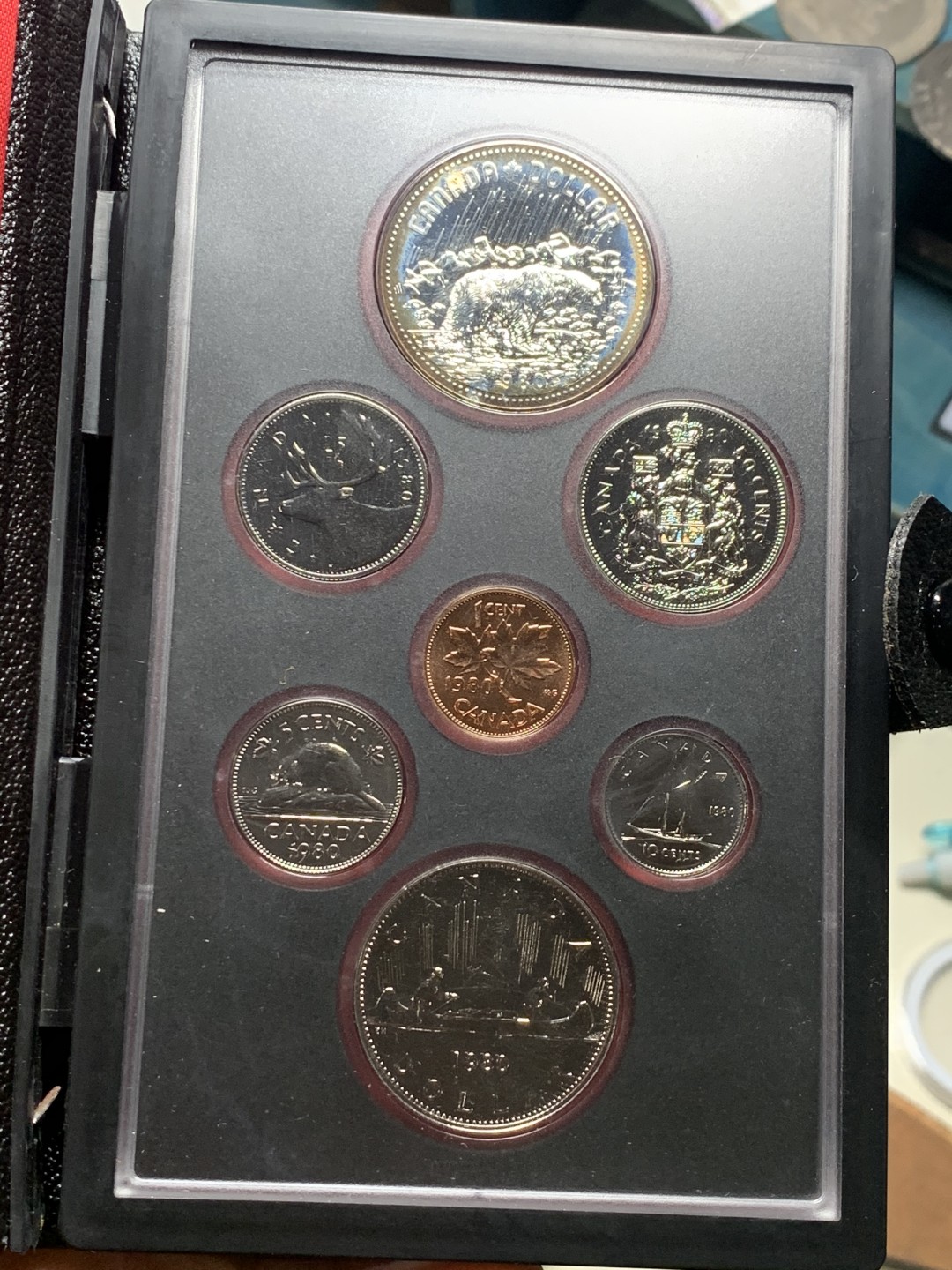 《竞宝斋》微拍-第32场-周日（全场顺丰包邮） 原装证书 加拿大 1980年 北极熊 7枚套精铸币 一元是银币