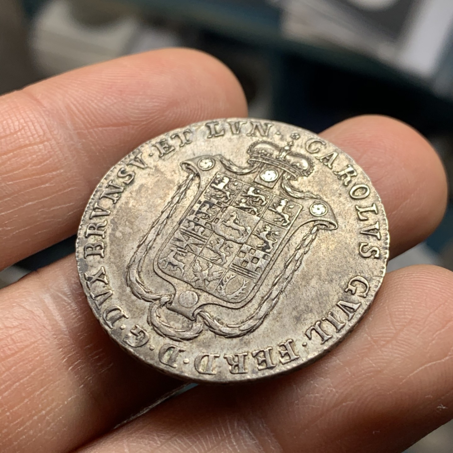 《竞宝斋》微拍-第32场-周日（全场顺丰包邮） 德国 布伦瑞克 盾徽版 1787年 1/2泰勒 原味好品 细节优秀  32.1mm直径，13.9克