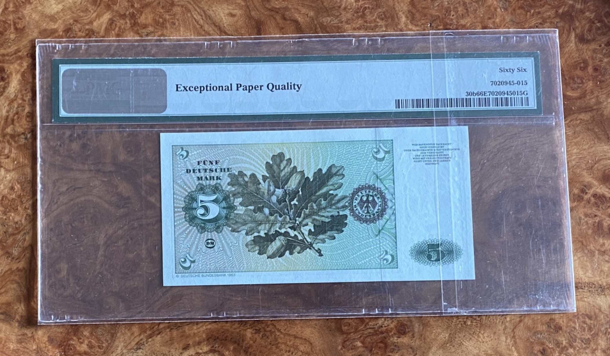 得物拍卖 Chase Auction  第2期 - -世界纸币精粹（二） 1980年德国5马克，PMG66分！德国自画像之父画家丢勒的作品《年轻的威尼斯女子像》！