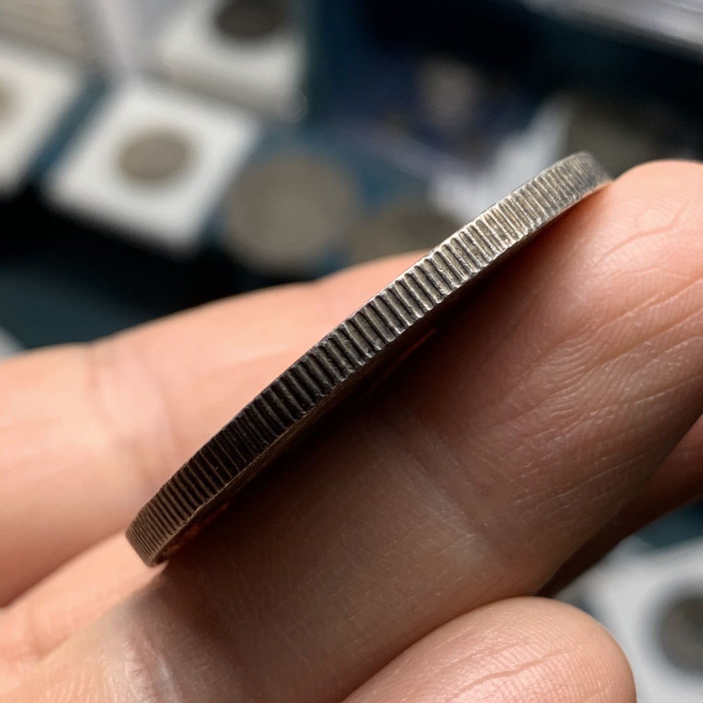 《竞宝斋》微拍-第32场-周日（全场顺丰包邮）  1898-B版 一元 贸易大银币 站洋 字面带规整小戳