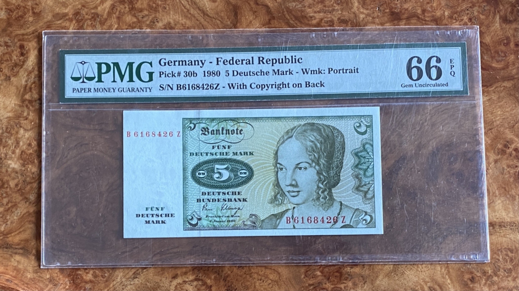 得物拍卖 Chase Auction  第2期 - -世界纸币精粹（二） 1980年德国5马克，PMG66分！德国自画像之父画家丢勒的作品《年轻的威尼斯女子像》！