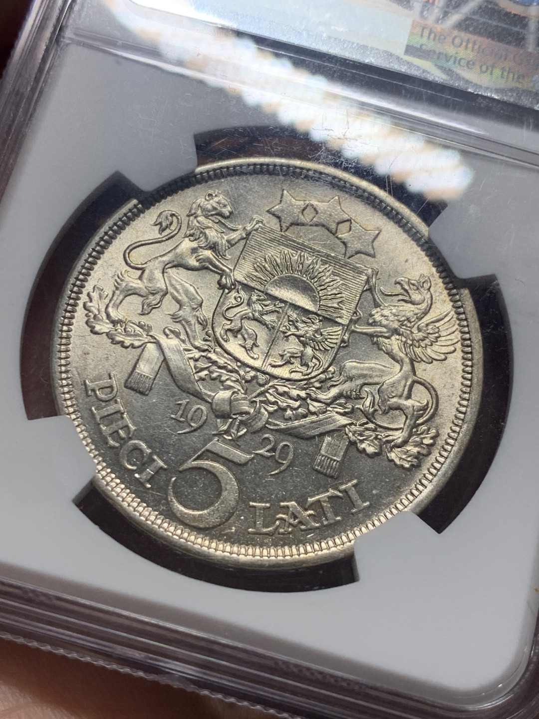 《竞宝斋》微拍-第32场-周日（全场顺丰包邮） NGC-UNC DETAILS 拉脱维亚 少女 1929年 5L大银币 想不通，感觉是MS的品相 原光好品