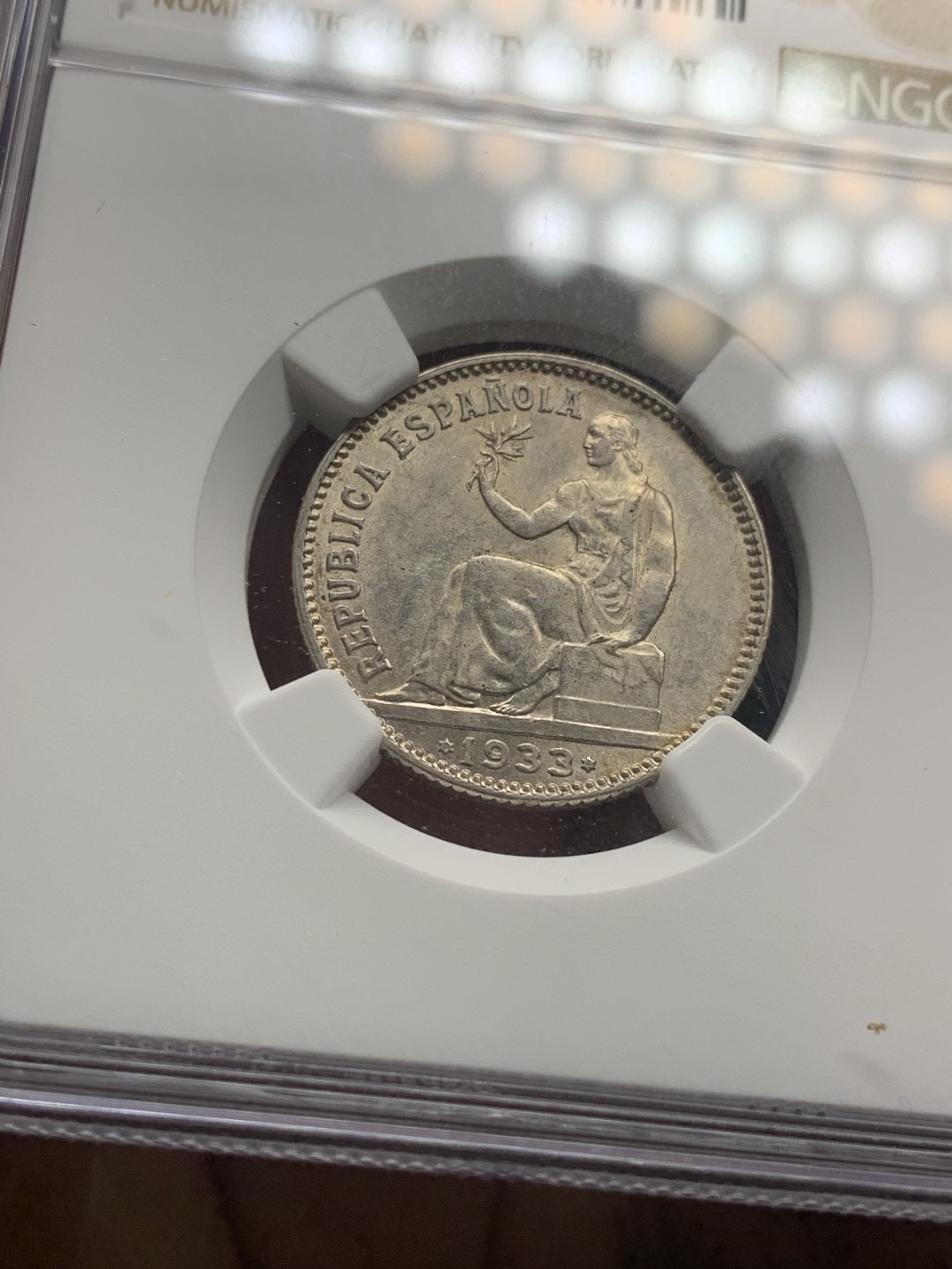 《竞宝斋》微拍-第32场-周日（全场顺丰包邮） NGC-MS62 西班牙 1933年 内战版1比塞塔 银币 原光好品 较少见的内战币