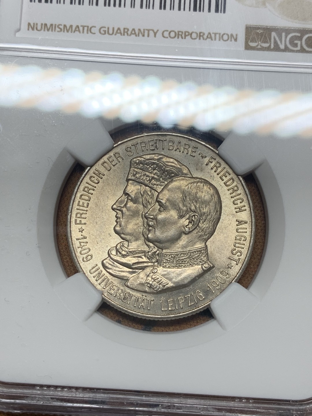 《竞宝斋》微拍-第32场-周日（全场顺丰包邮） NGC-MS63 德国萨克森 1909年莱比锡大学 2马克 原光银币