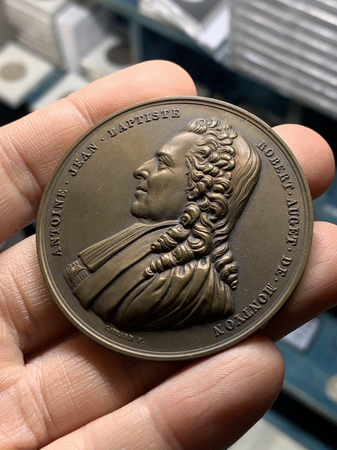 《竞宝斋》微拍-第32场-周日（全场顺丰包邮） 原盒 法国政治家巴蒂斯特 1929年纪念 高浮雕大铜章 52mm UNC状态