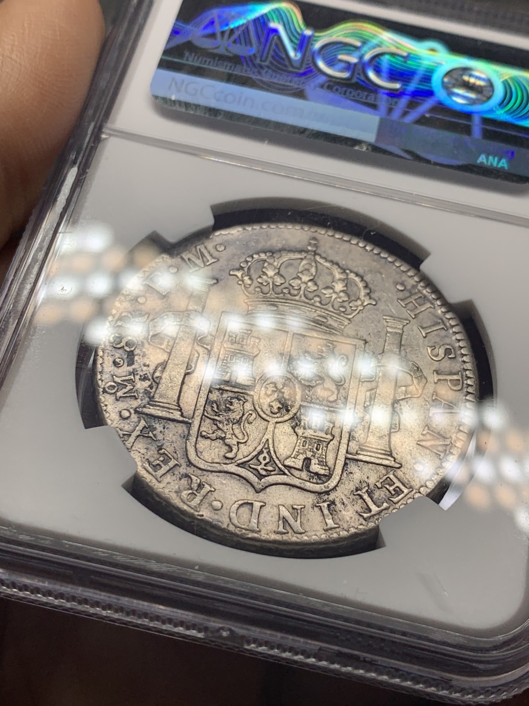 《竞宝斋》微拍-第32场-周日（全场顺丰包邮） NGC评级 墨西哥 1786年 卡三 8R 双柱 大银币 双面深打 状态不错