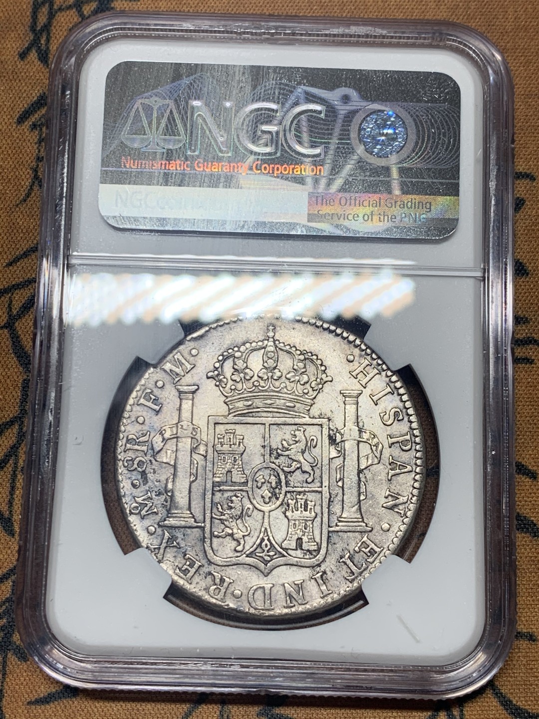 《竞宝斋》微拍-第32场-周日（全场顺丰包邮） NGC评级 墨西哥 1786年 卡三 8R 双柱 大银币 双面深打 状态不错