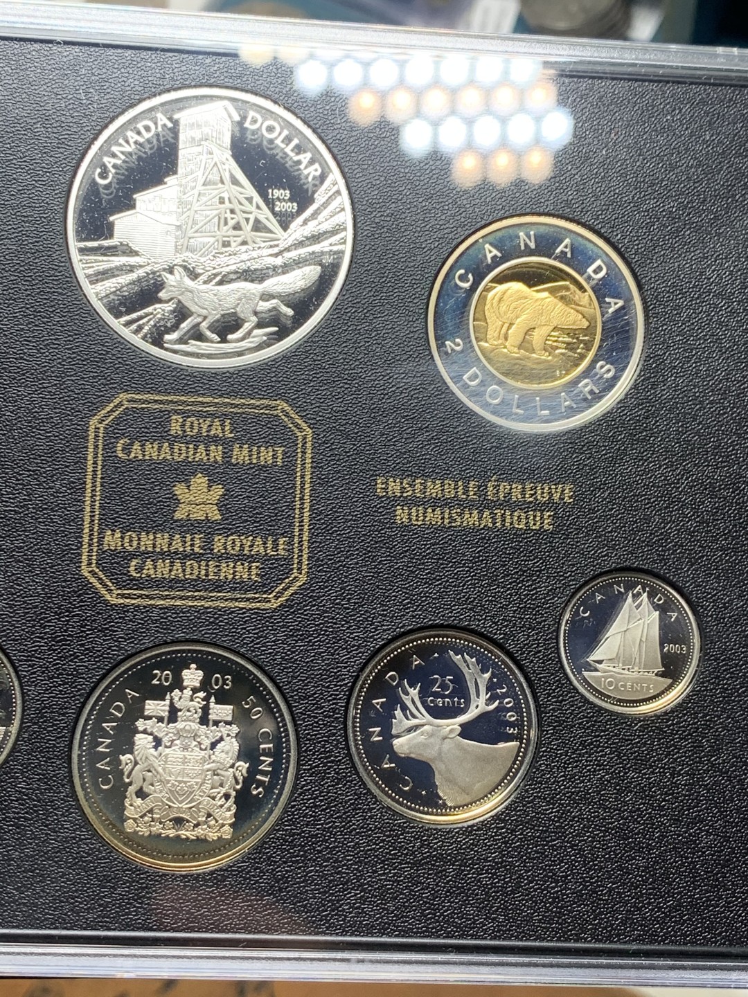 《竞宝斋》微拍-第32场-周日（全场顺丰包邮） 加拿大2003年8枚套精制纪念币钴矿100周年纪念