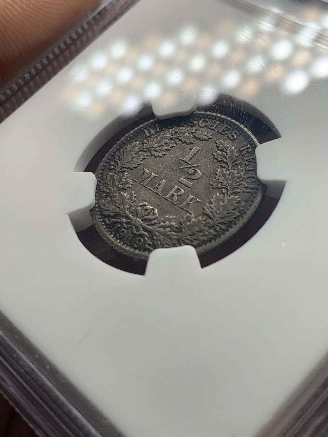 《竞宝斋》微拍-第32场-周日（全场顺丰包邮） NGC-MS62 德国 1919年 1/2马克 银币 厚黑重包浆