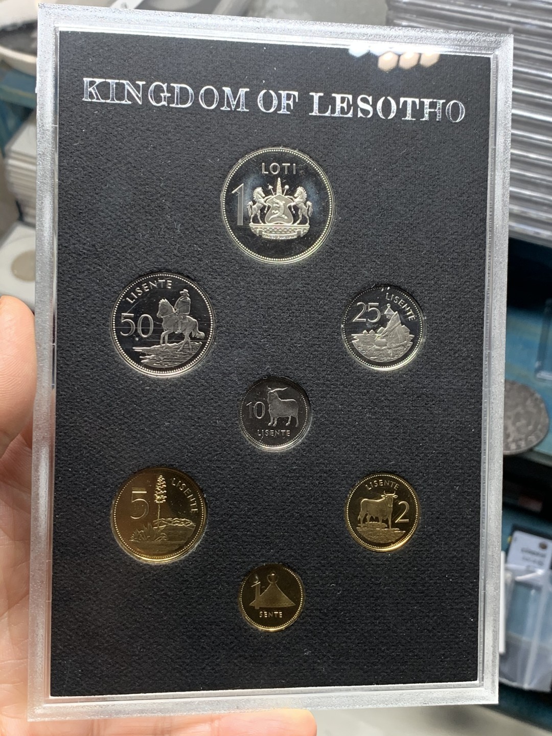 《竞宝斋》微拍-第32场-周日（全场顺丰包邮） 莱索托1979年精致纪念币 7枚封装