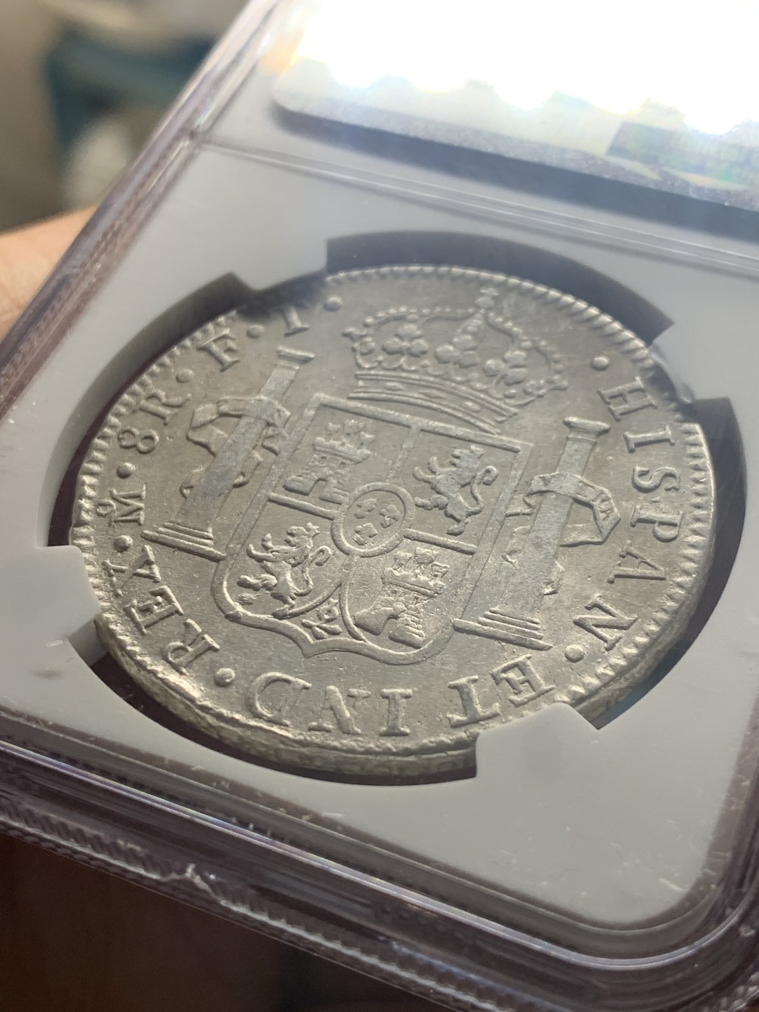 《竞宝斋》微拍-第32场-周日（全场顺丰包邮） NGC评级 墨西哥 1803年 卡四 8R 双柱 大银币