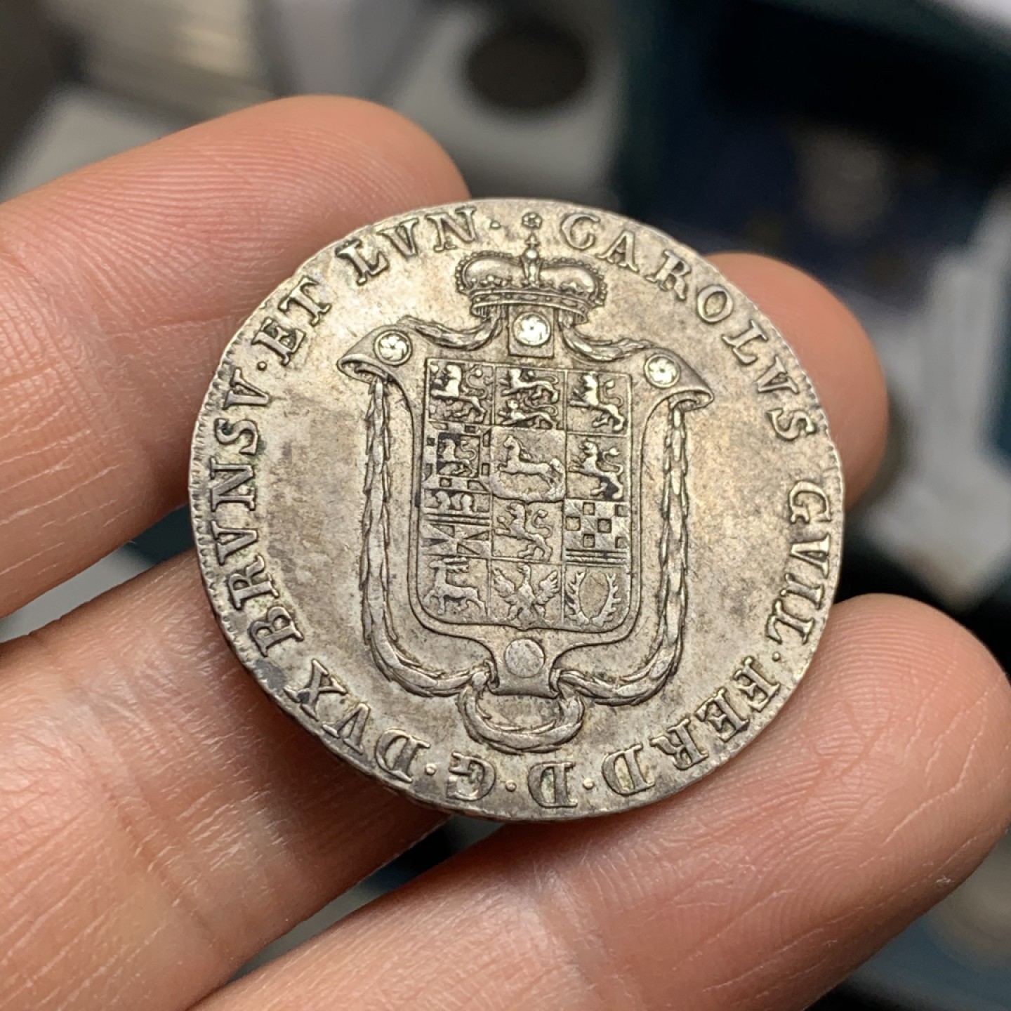 《竞宝斋》微拍-第32场-周日（全场顺丰包邮） 德国 布伦瑞克 盾徽版 1787年 1/2泰勒 原味好品 细节优秀  32.1mm直径，13.9克