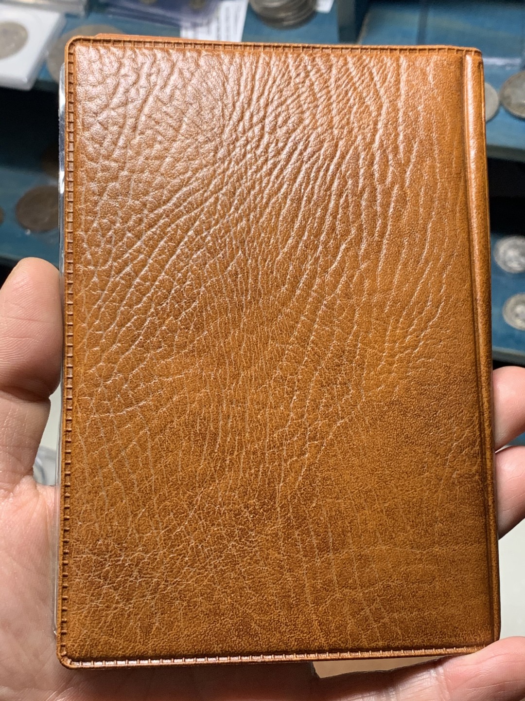 《竞宝斋》微拍-第32场-周日（全场顺丰包邮） 德国，1987年，皮包套币，4枚5马克、1枚章。