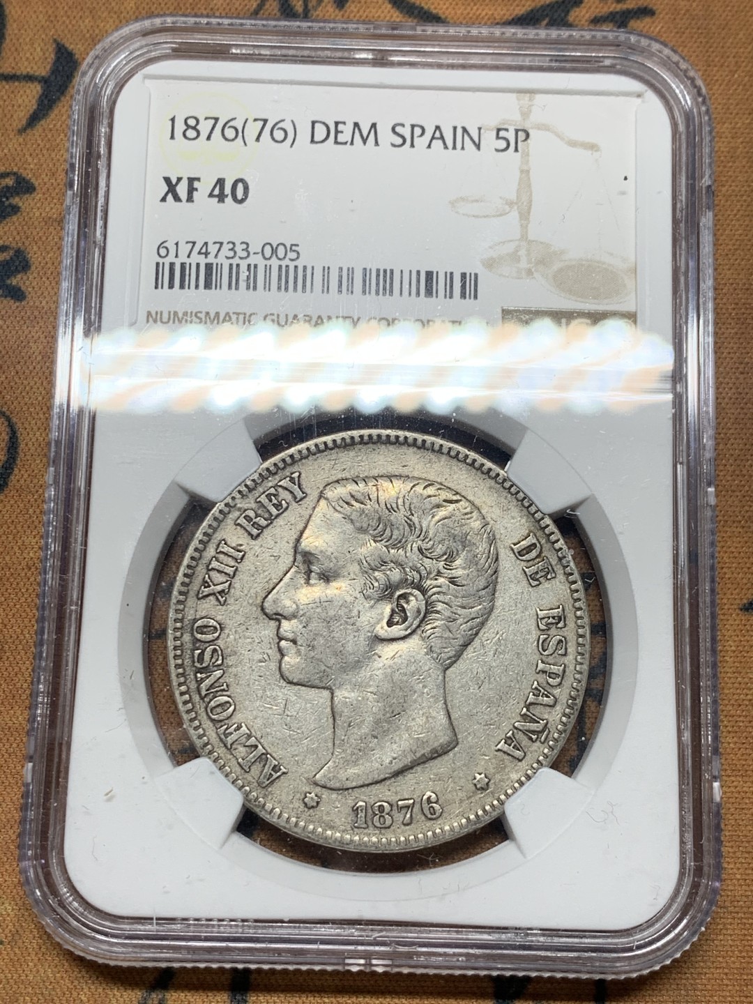 《竞宝斋》微拍-第32场-周日（全场顺丰包邮） NGC-XF40 西班牙 1876年 阿方索十二世 5比塞塔 双柱 大银币 原味好品