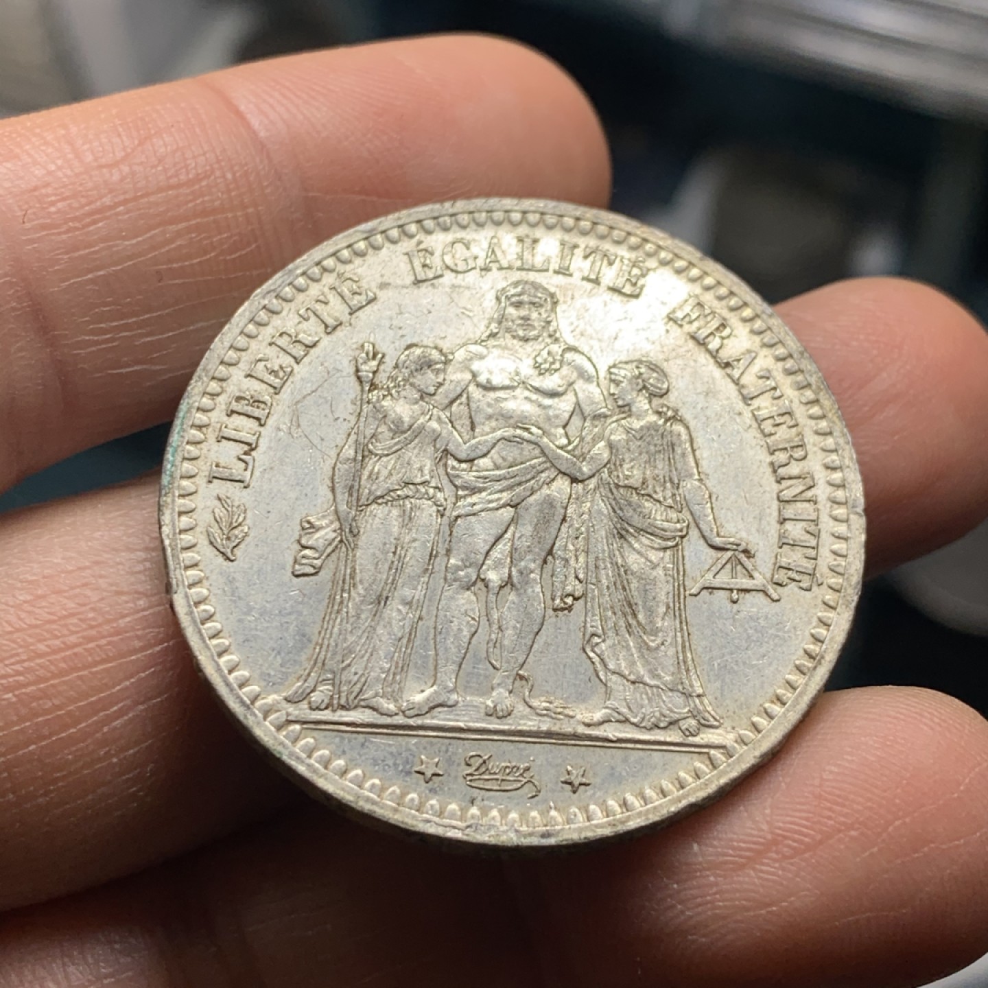 《竞宝斋》微拍-第32场-周日（全场顺丰包邮） 法国 1873年 大力神 5法郎 原光大银币 这状态可以送评