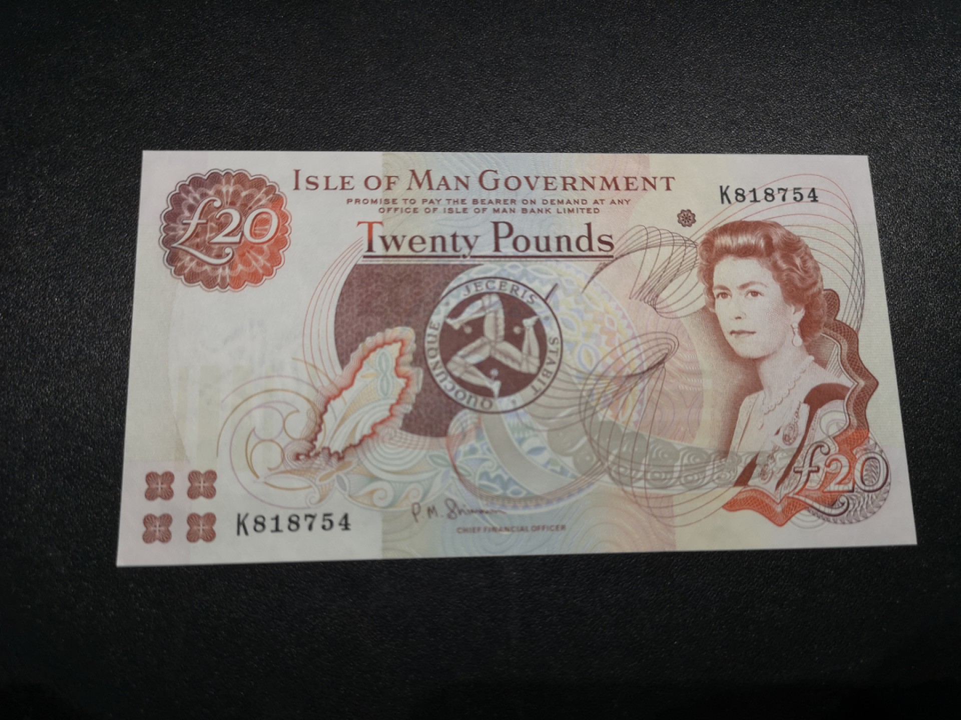 《外钞收藏家》第一百六十六期拍卖（本期89件） 开曼群岛20镑 全新UNC