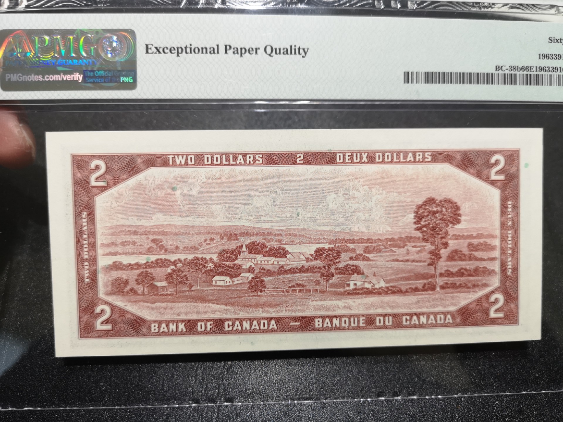 《外钞收藏家》第一百六十七期拍卖 1954年加拿大风景版2元 PMG66