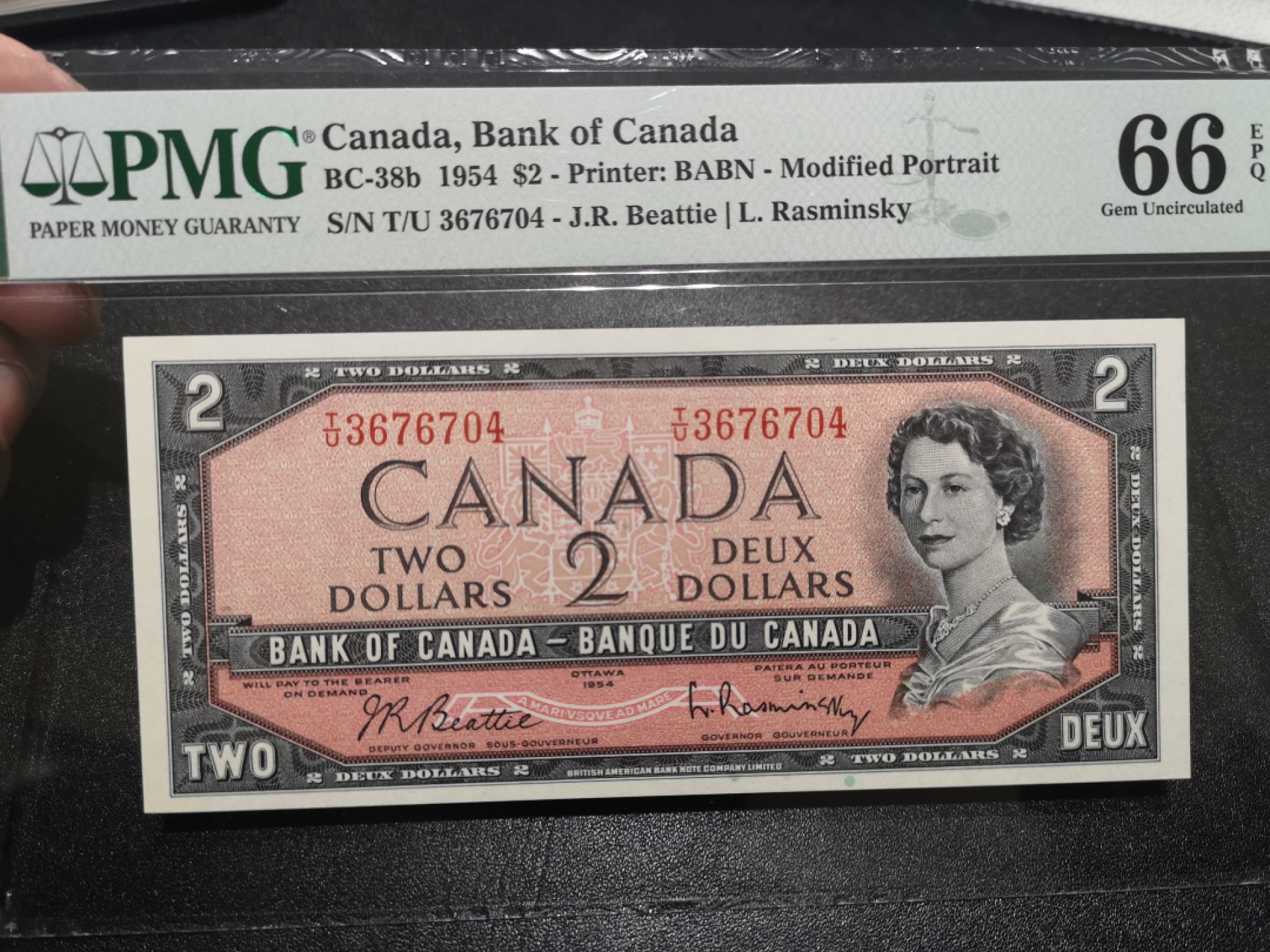 《外钞收藏家》第一百六十七期拍卖 1954年加拿大风景版2元 PMG66