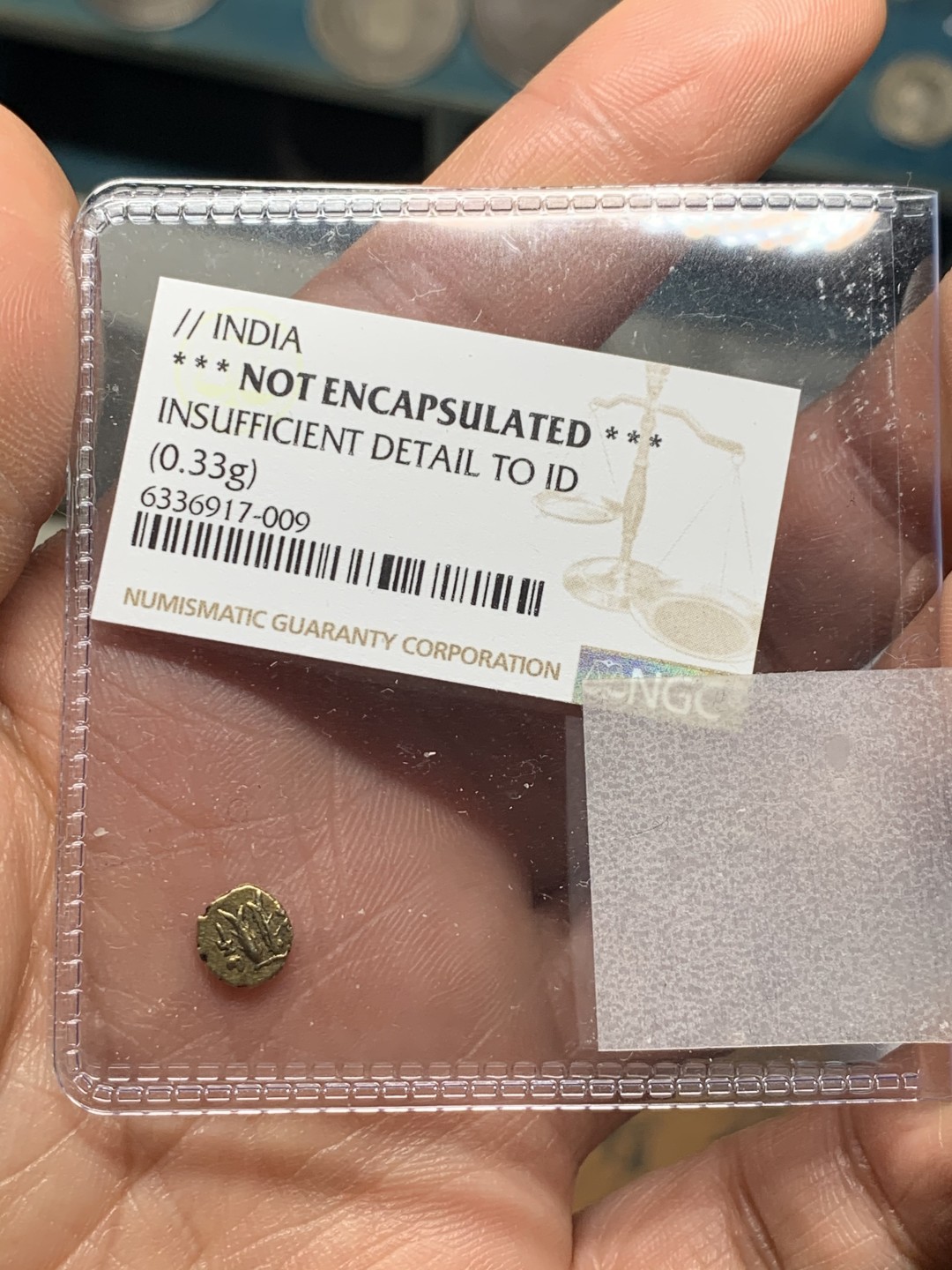 《竞宝斋》第34，35场-本周日，周一2场连拍（全场顺丰包邮） 印度马拉巴尔 十九世纪初18XX年 双鱼FANAM金币 0.33克, 稀少邦州 国外将近500淘回来送NGC结果人家直接就说不认识 