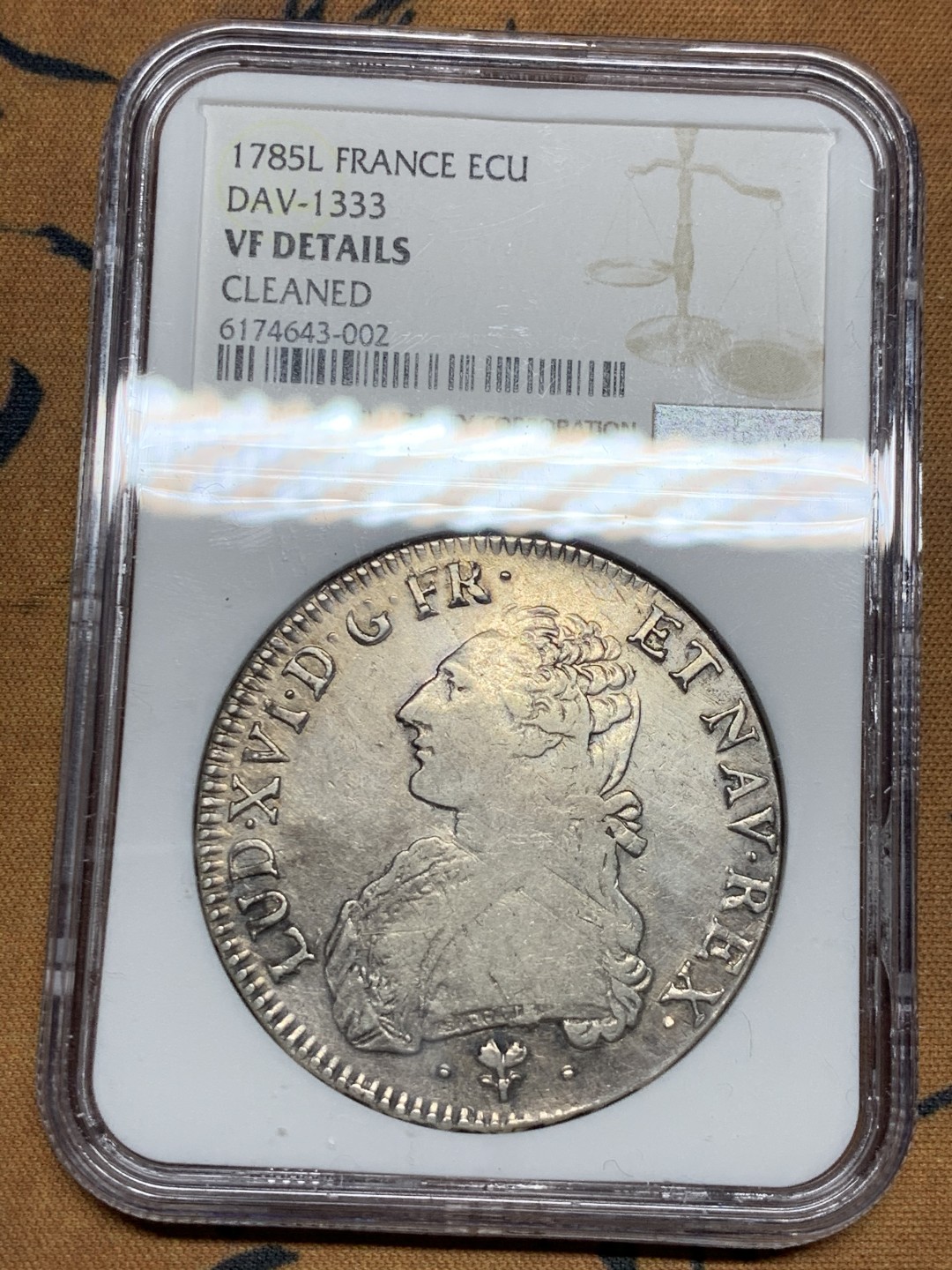 《竞宝斋》第34，35场-本周日，周一2场连拍（全场顺丰包邮） NGC-VF 法国 1785-L年 路易十六 埃居大银币 背面细节不错 没分可惜