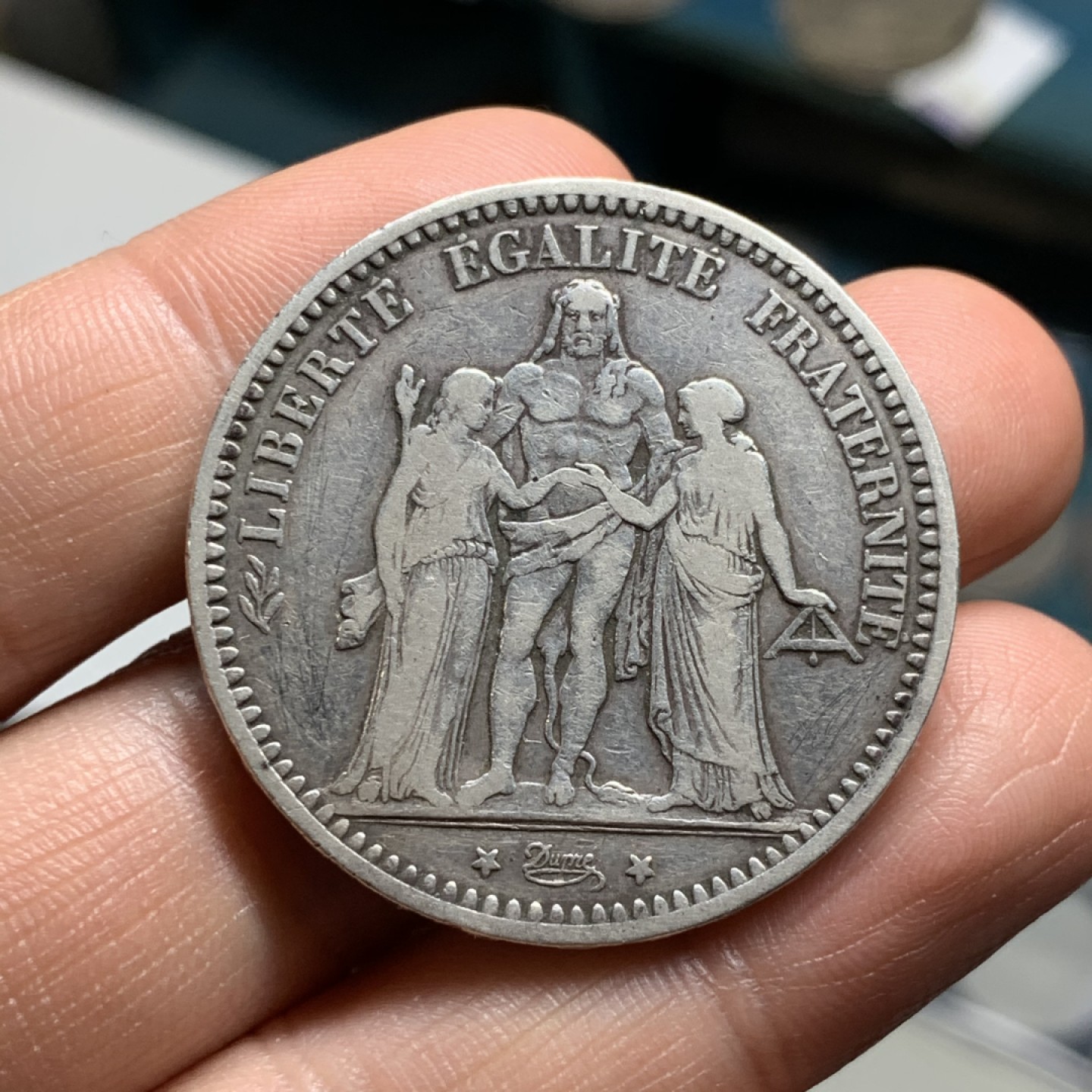 《竞宝斋》第34，35场-本周日，周一2场连拍（全场顺丰包邮） 流通好品相 法国 1873年 5法郎 大力神银币 原汁原味流通好品1873-A大力神银币，很舒服的老味道