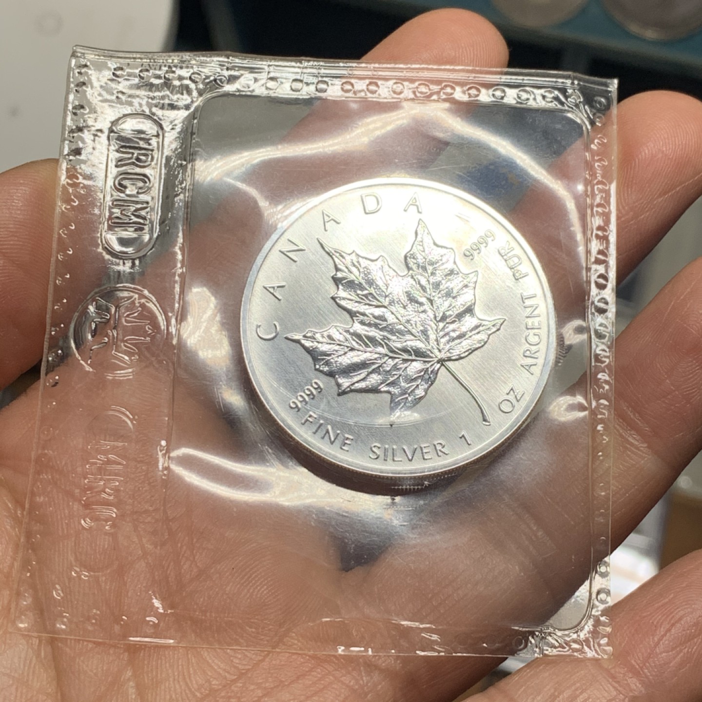 《竞宝斋》第34，35场-本周日，周一2场连拍（全场顺丰包邮） 原封装 加拿大1991年 伊丽莎白二世 枫叶一元 1盎司纯银9999 银币