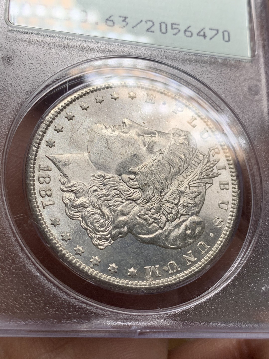 《竞宝斋》第34，35场-本周日，周一2场连拍（全场顺丰包邮） P原始盒子-摇摇乐 PCGS-MS63 美国1881-S 摩根银币 车轮白光 保存的完好