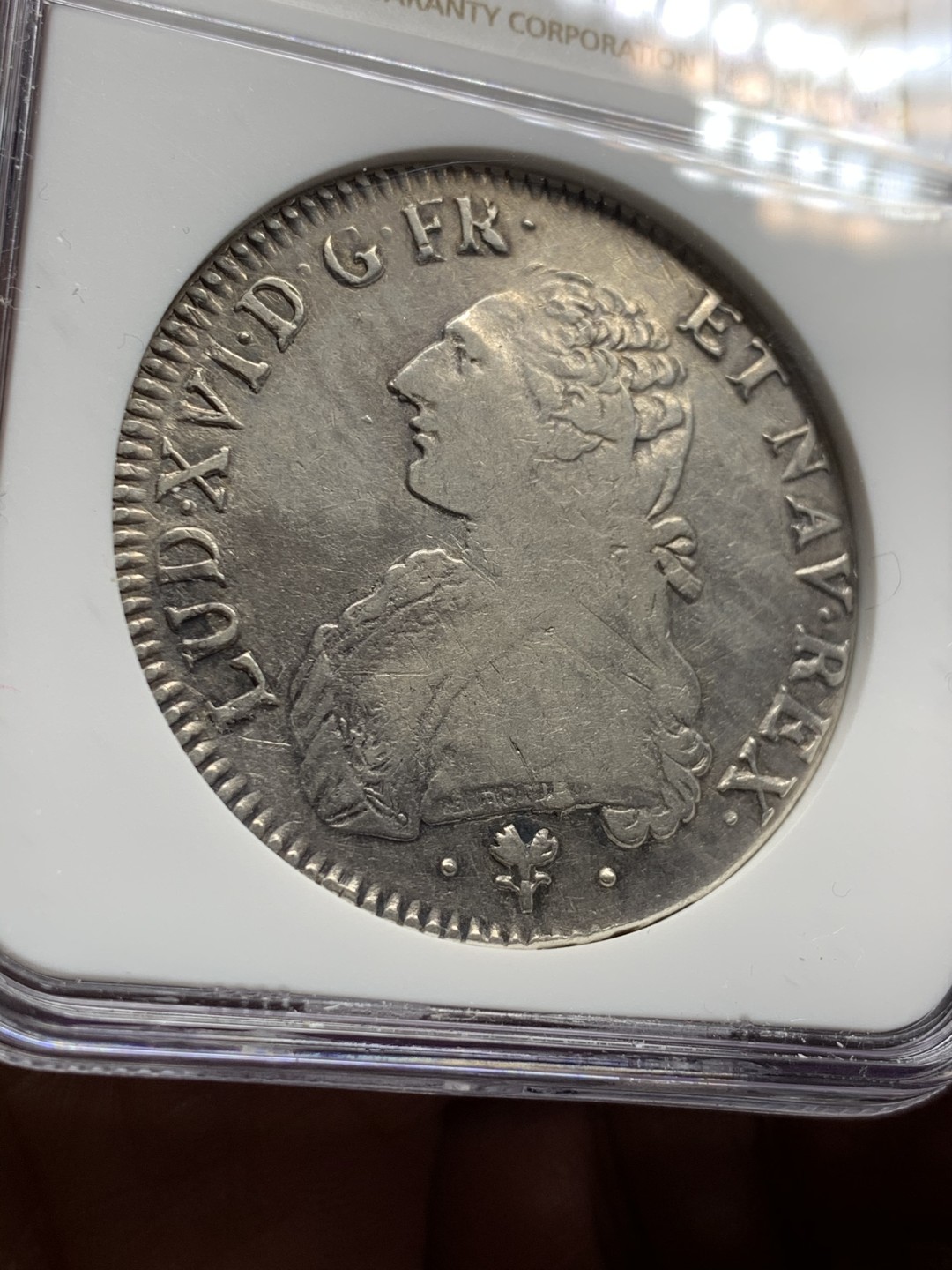 《竞宝斋》第34，35场-本周日，周一2场连拍（全场顺丰包邮） NGC-VF 法国 1785-L年 路易十六 埃居大银币 背面细节不错 没分可惜