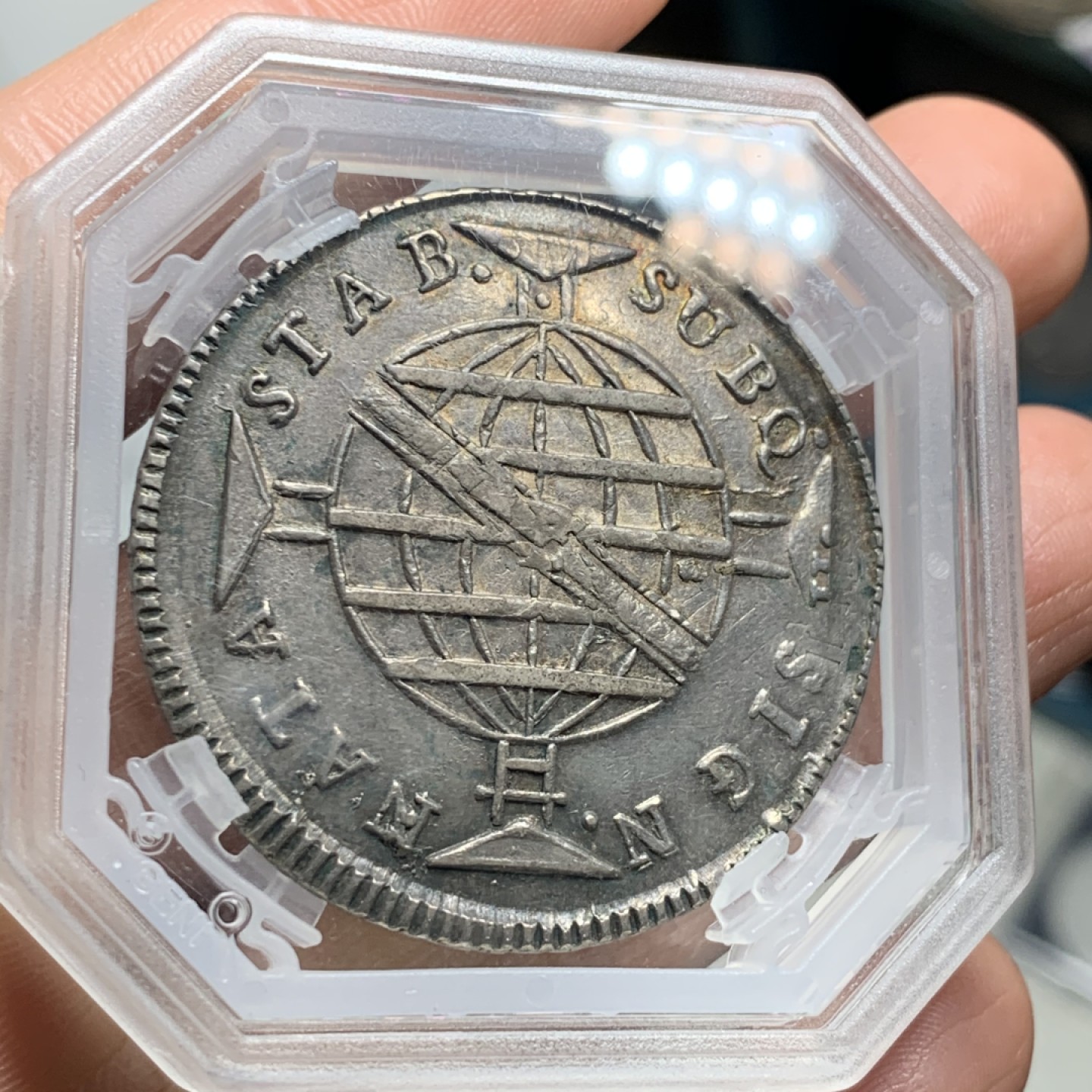 《竞宝斋》第34，35场-本周日，周一2场连拍（全场顺丰包邮） GENI-AU58 巴西1814年960R大银币原味老彩 状态不输PC   