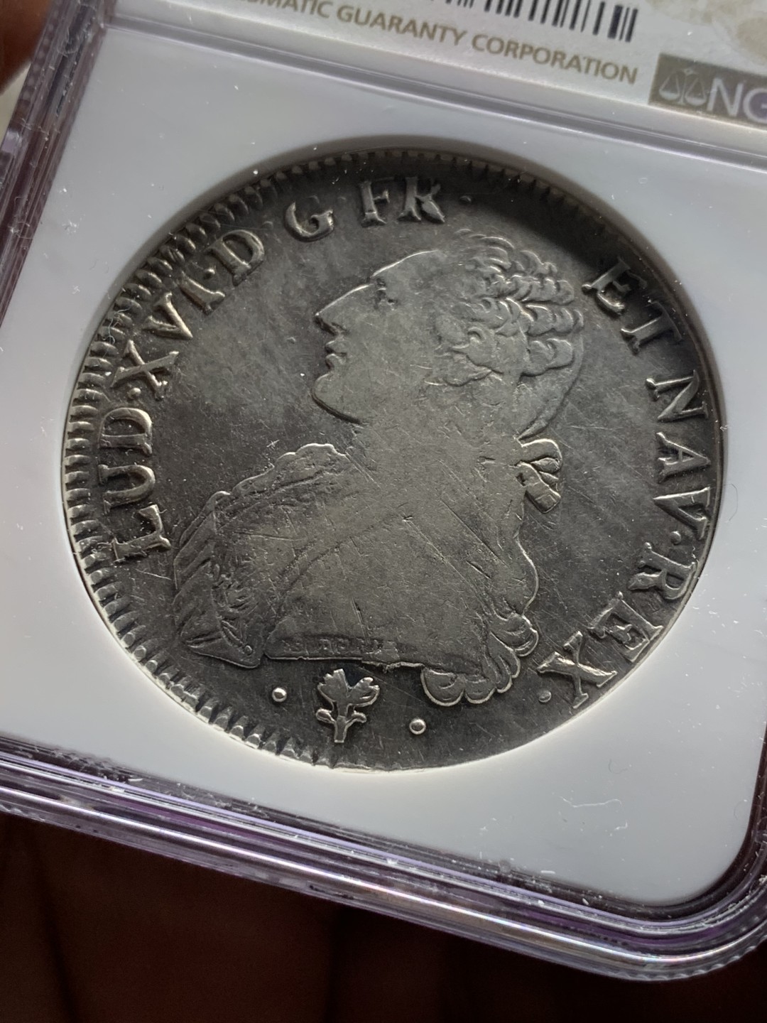 《竞宝斋》第34，35场-本周日，周一2场连拍（全场顺丰包邮） NGC-VF 法国 1785-L年 路易十六 埃居大银币 背面细节不错 没分可惜