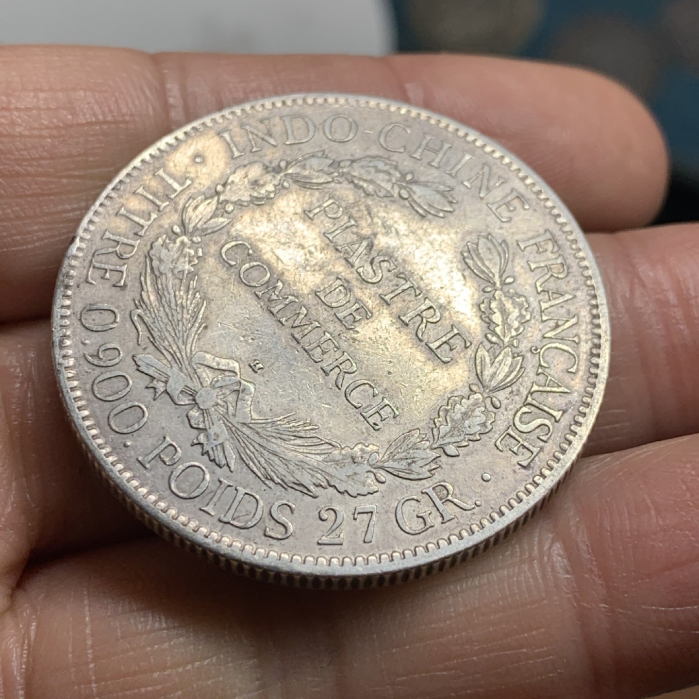 《竞宝斋》第34，35场-本周日，周一2场连拍（全场顺丰包邮） 法属印度支那1922-H年 坐洋 1元 大银币