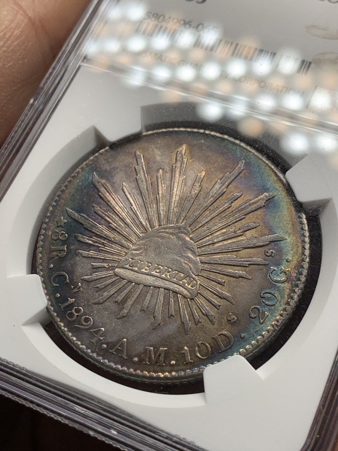 《竞宝斋》第34，35场-本周日，周一2场连拍（全场顺丰包邮） NGC-AU55 墨西哥 1894 花边鹰洋 原味带光五彩 极品五彩包浆