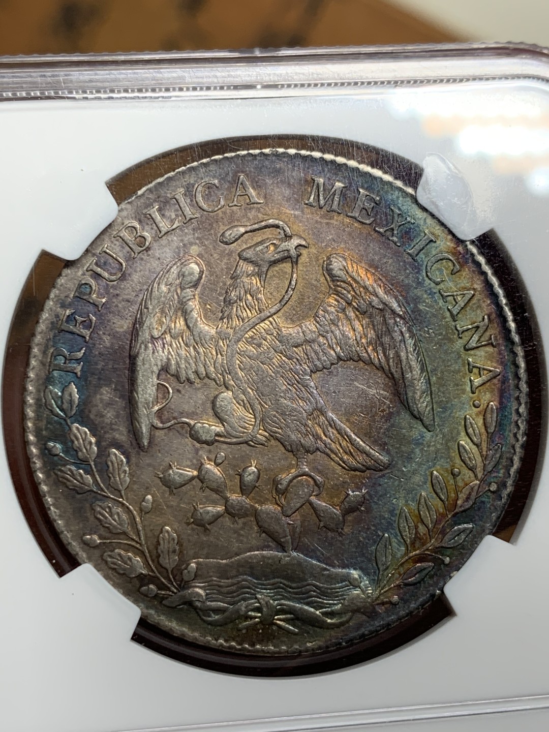 《竞宝斋》第34，35场-本周日，周一2场连拍（全场顺丰包邮） NGC-AU55 墨西哥 1894 花边鹰洋 原味带光五彩 极品五彩包浆