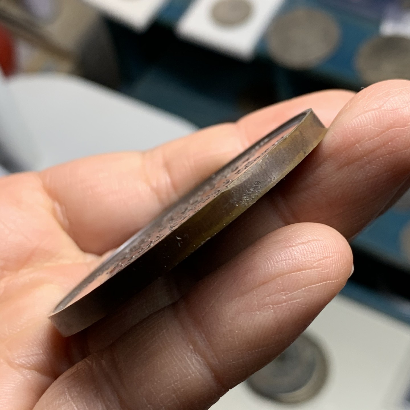 《竞宝斋》第34，35场-本周日，周一2场连拍（全场顺丰包邮） 法国1830年路易斯菲利普一世高浮雕纪念比利时独立大铜章