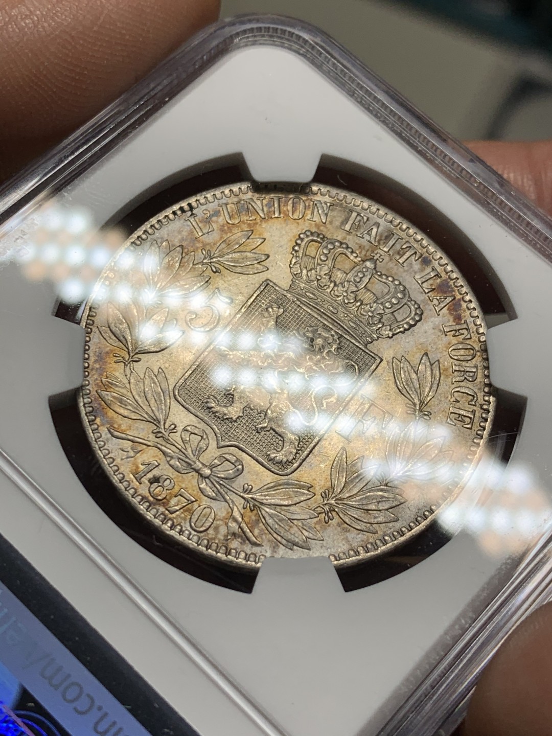 《竞宝斋》第34，35场-本周日，周一2场连拍（全场顺丰包邮） NGC-AU 比利时 1870年 利奥波德二世 5法郎 大银币 底光带彩 58的状态 可惜没给分