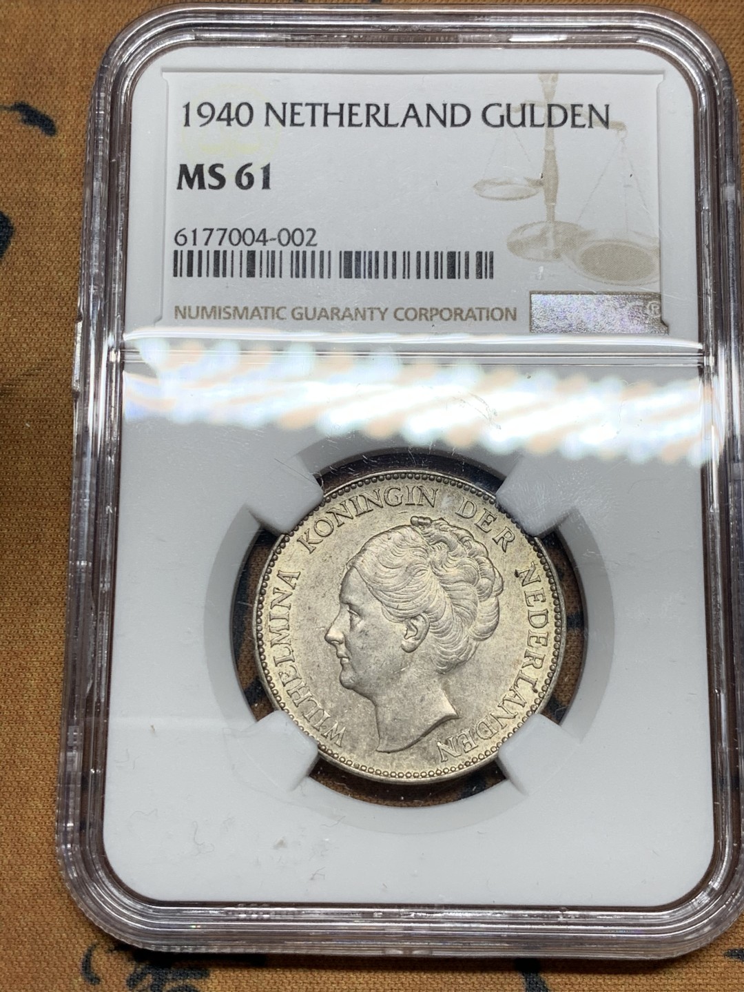 《竞宝斋》第34，35场-本周日，周一2场连拍（全场顺丰包邮） NGC-MS61 荷兰 1940年 威廉米娜女王 1盾 银币 原光好品