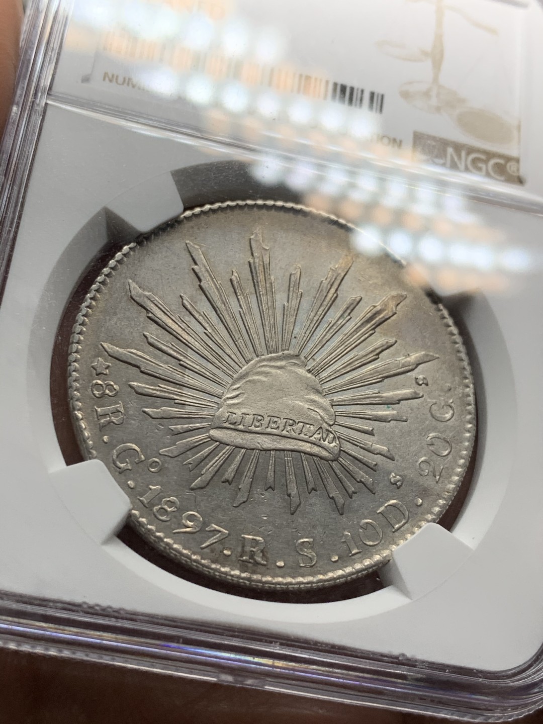 《竞宝斋》第34，35场-本周日，周一2场连拍（全场顺丰包邮） NGC-AUD 1897 墨西哥鹰洋 8 里亚尔 银币 瓜纳华托厂  原味淡光 