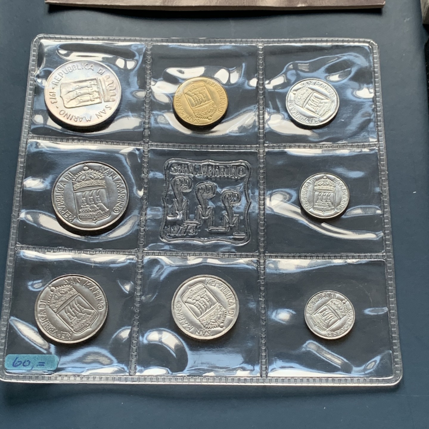 《竞宝斋》第34，35场-本周日，周一2场连拍（全场顺丰包邮） 原盒证书 圣马力诺1973年 8枚封装 500里拉是银币 完美状态