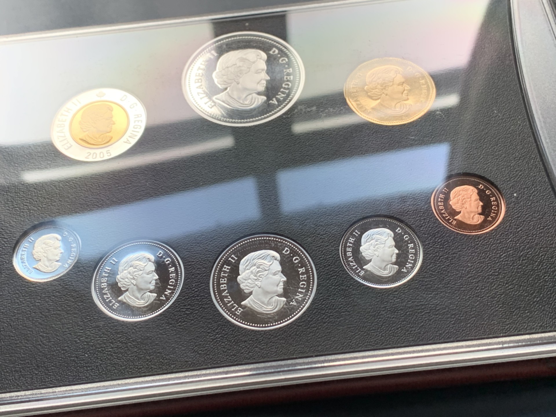 《竞宝斋》第34，35场-本周日，周一2场连拍（全场顺丰包邮） 加拿大2005年8枚套精制纪念币国旗40周年纪念 