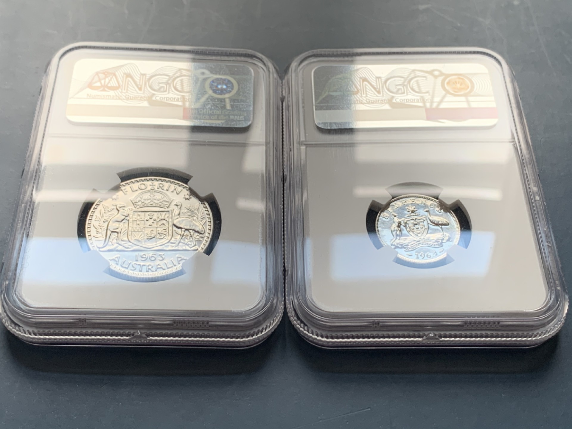 《竞宝斋》第34，35场-本周日，周一2场连拍（全场顺丰包邮） 澳大利亚 1963年 4枚银便士精制套币 早期少见十二进制的精制套币，书价375刀