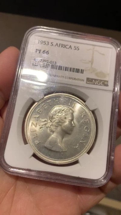 《竞宝斋》第34，35场-本周日，周一2场连拍（全场顺丰包邮） NGC-PF66 南非1953 5先令  伊丽莎白二世羚羊 少见PF精制币 发行量8000枚 2019年eBay成交价3000多RMB