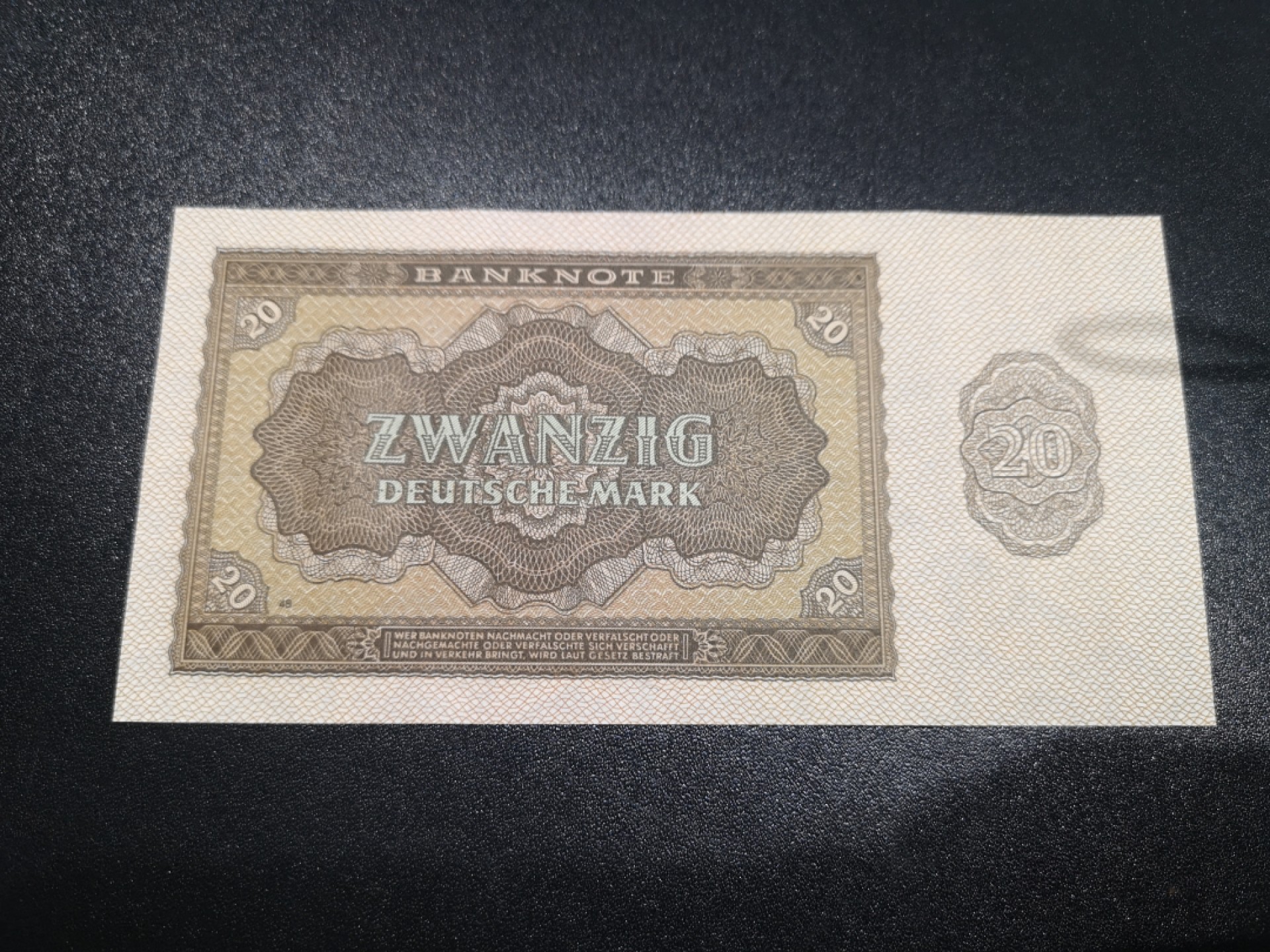 《外钞收藏家》第一百六十七期拍卖 1948年德国20马克 全新 无47 靓号