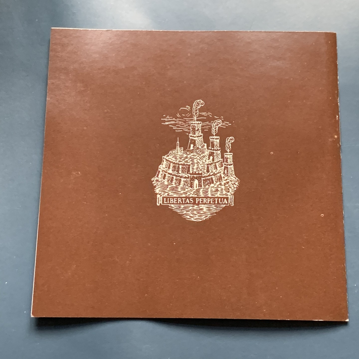 《竞宝斋》第34，35场-本周日，周一2场连拍（全场顺丰包邮） 原盒证书 圣马力诺1973年 8枚封装 500里拉是银币 完美状态