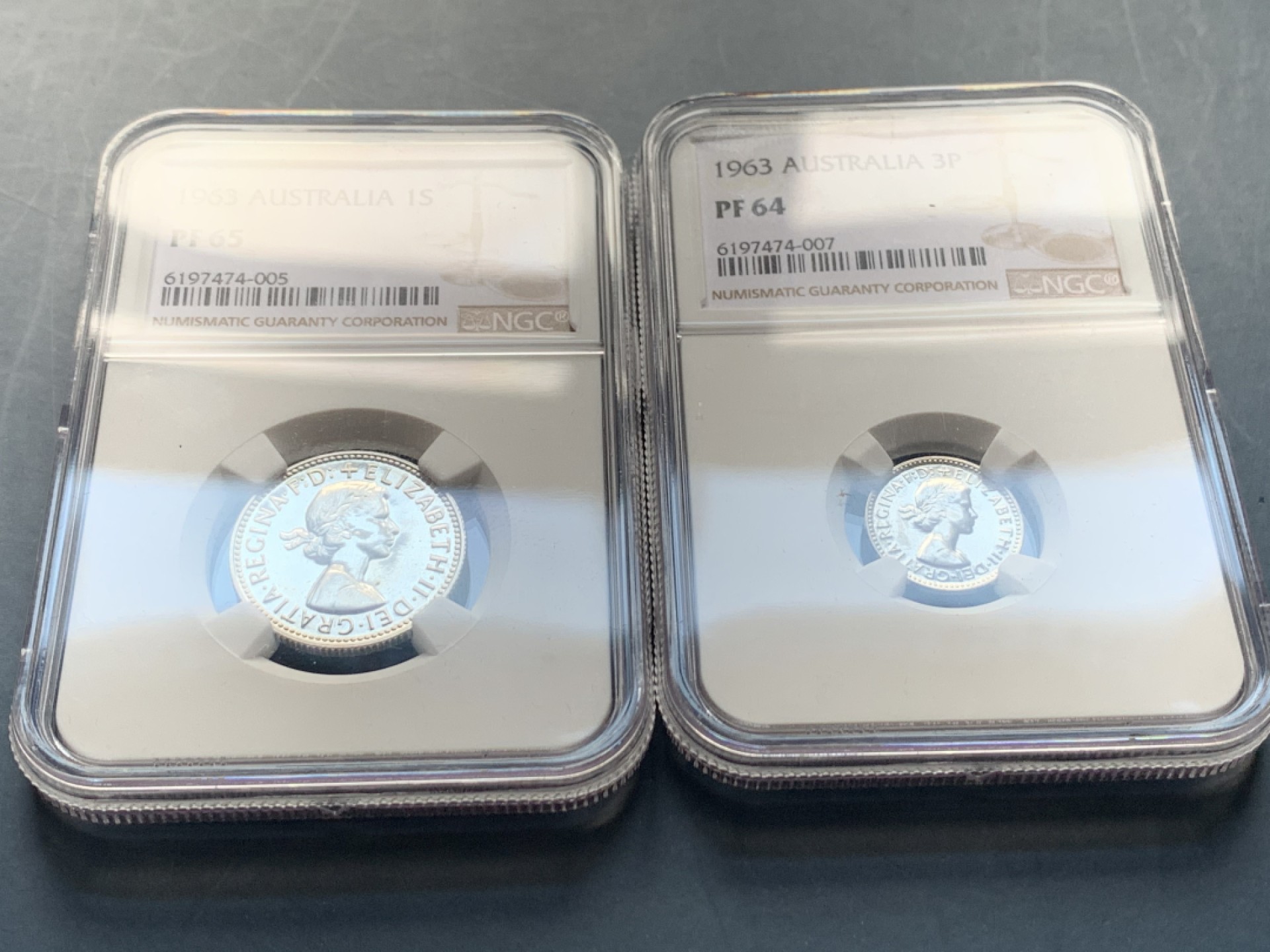 《竞宝斋》第34，35场-本周日，周一2场连拍（全场顺丰包邮） 澳大利亚 1963年 4枚银便士精制套币 早期少见十二进制的精制套币，书价375刀