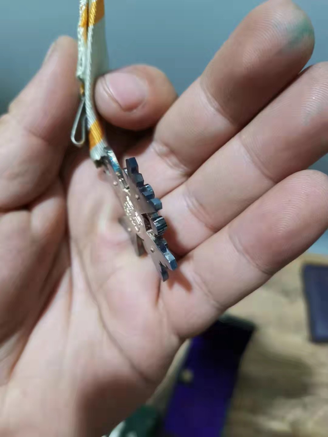 千器雅集—日本回流铜器臻藏 纯银珐琅彩六等瑞宝勋章