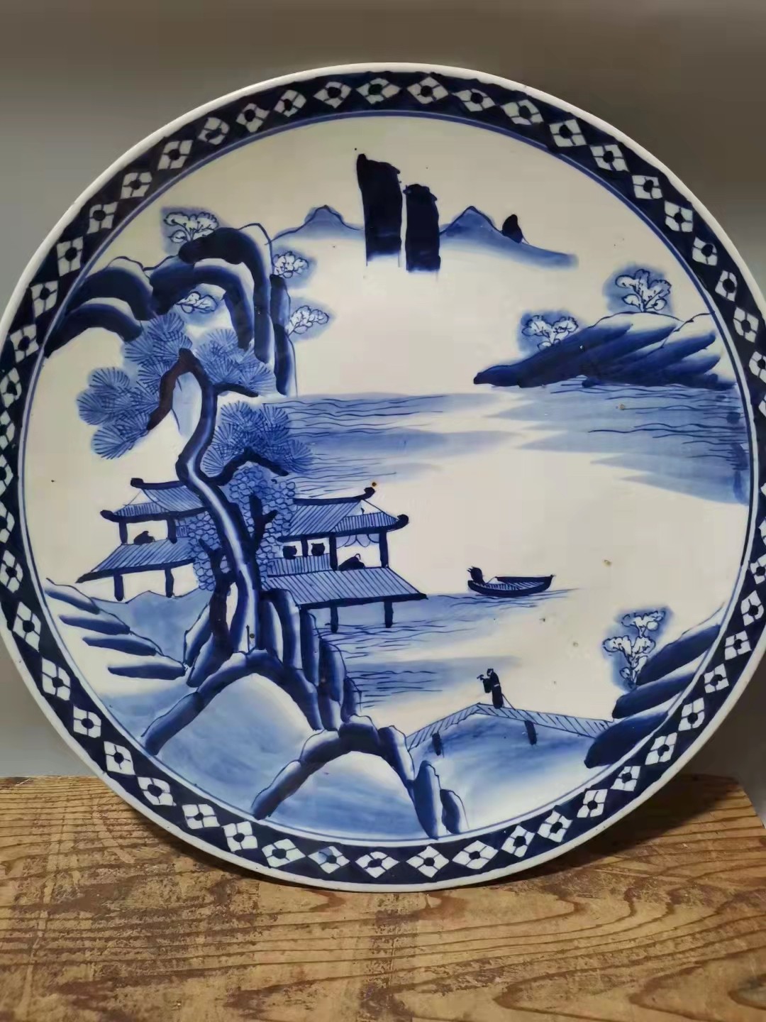 千器雅集—日本回流瓷器臻藏 大正昭和早期（民国）老青花瓷器——青花山水大赏盘