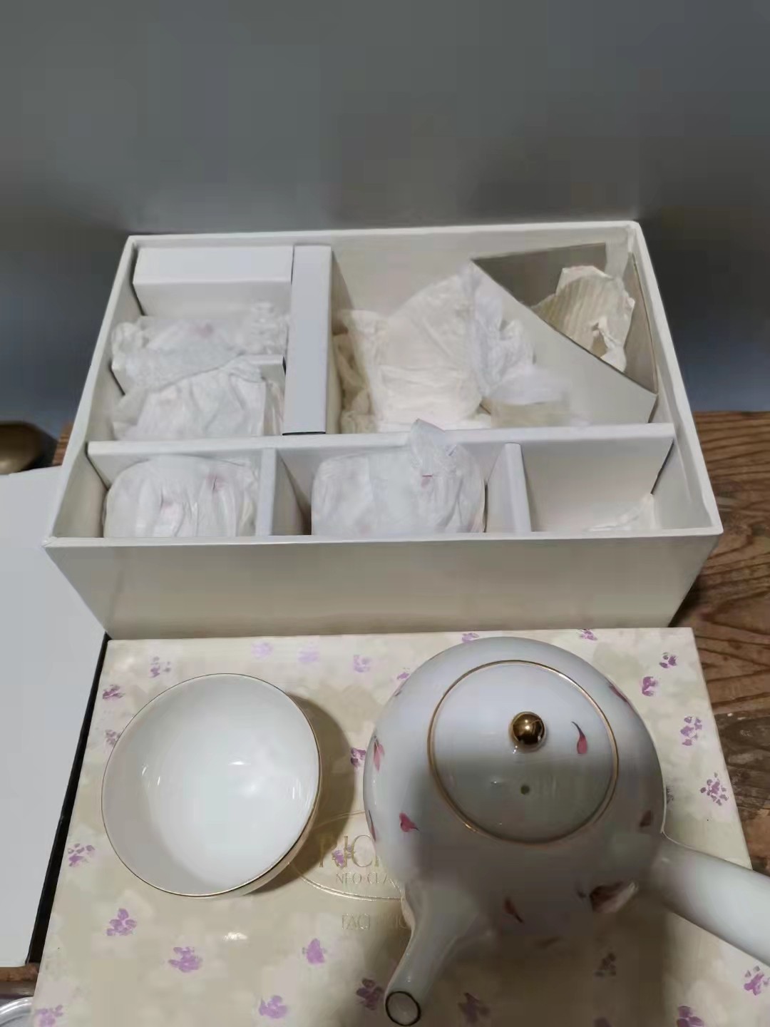 千器雅集—日本回流瓷器臻藏 【原盒】昭和时期—橘吉旗下品牌（理查菲尔德 Richfleld）茶道茶器侧把壶一壶5杯