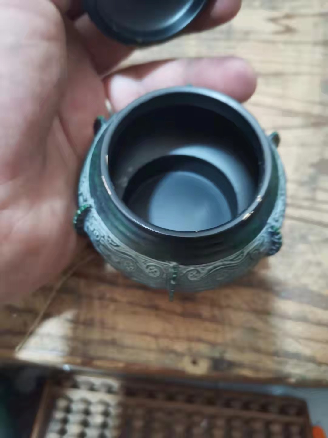 千器雅集—日本回流铜器臻藏 日本回流铜器精品——尚工舍作品  饕鬄纹精工青铜香炉盖炉